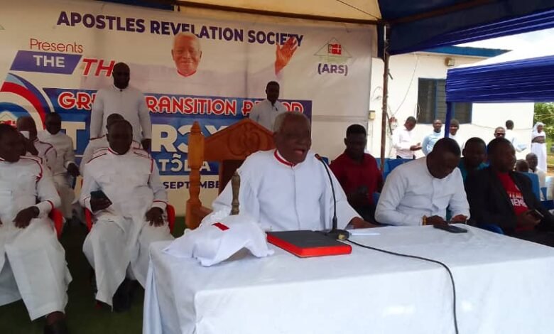 • Apostle Attipoe addressing the members