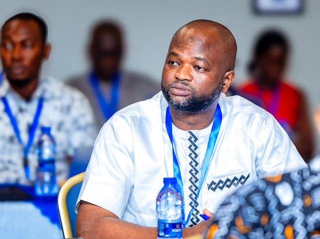 • Mr Hashmin Mohammed