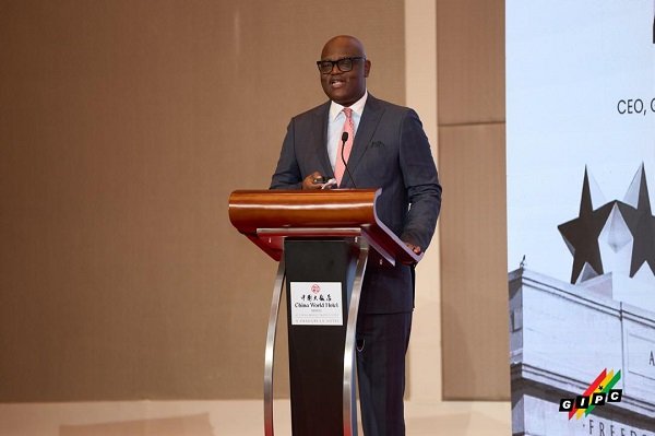 • Mr Madjie (inset) addressing investors in the meeting