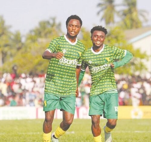 • Gold Stars players celebrating the lone goal