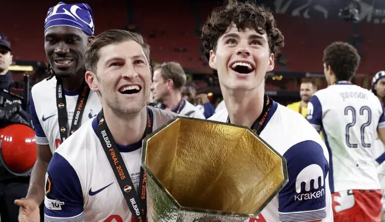 Gray (right) was part of the Tottenham side that won the Europa League