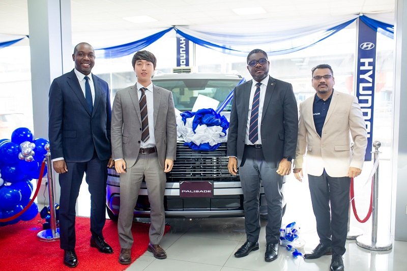 Mr Ganesh Y. Phadale (extreme right) with other dignitaries at the launch