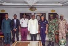 • Dignitaries after the meeting