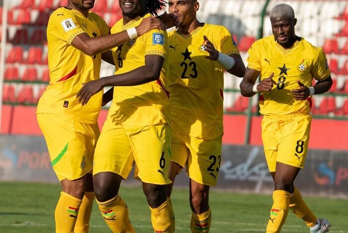 • Second goal scorer Salisu joined by Ayew, Djiku and Sibo to celebrate
