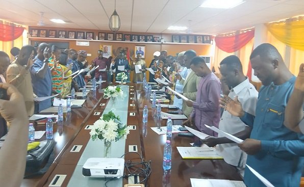 Members of reconstituted BRCC being sworn into office