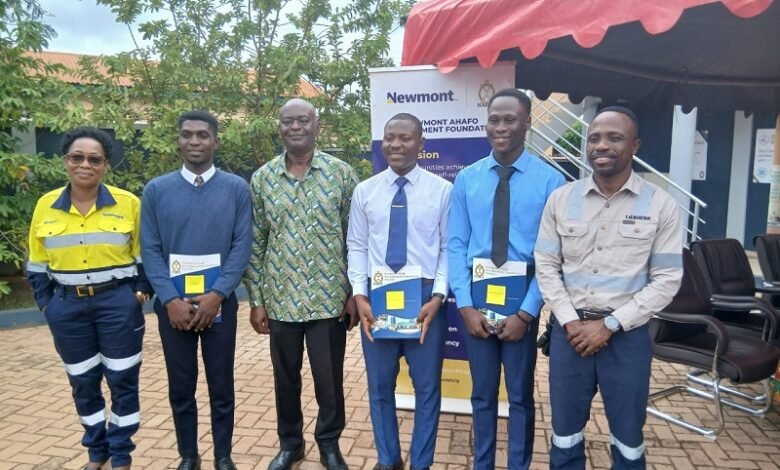 • The awardees and their benefactors