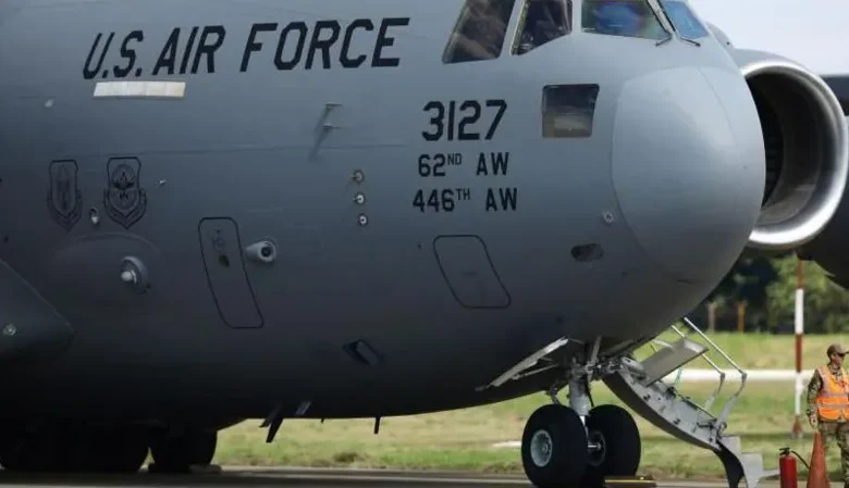 • US Deportees flight