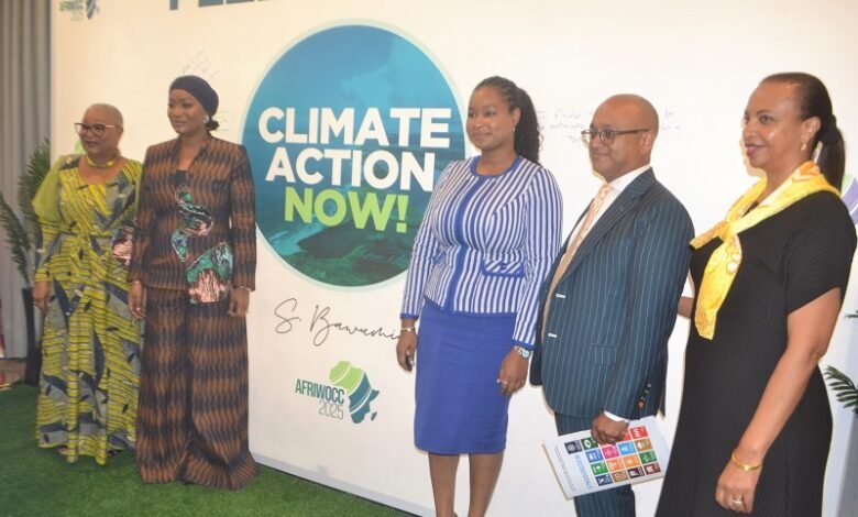 Mrs Samira Bawumia (second from left) with Ms Djami Diallo (third from right) at the programme. With them is Mr Zia Choudhury Photo: Victor A. Buxton