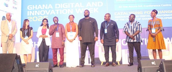 Mr Emmanuel Ofori (fourth from left) launching the Ghana Digital and Innovation week conference and exhibition. With him are some invited guests Photo: Ebo Gorman