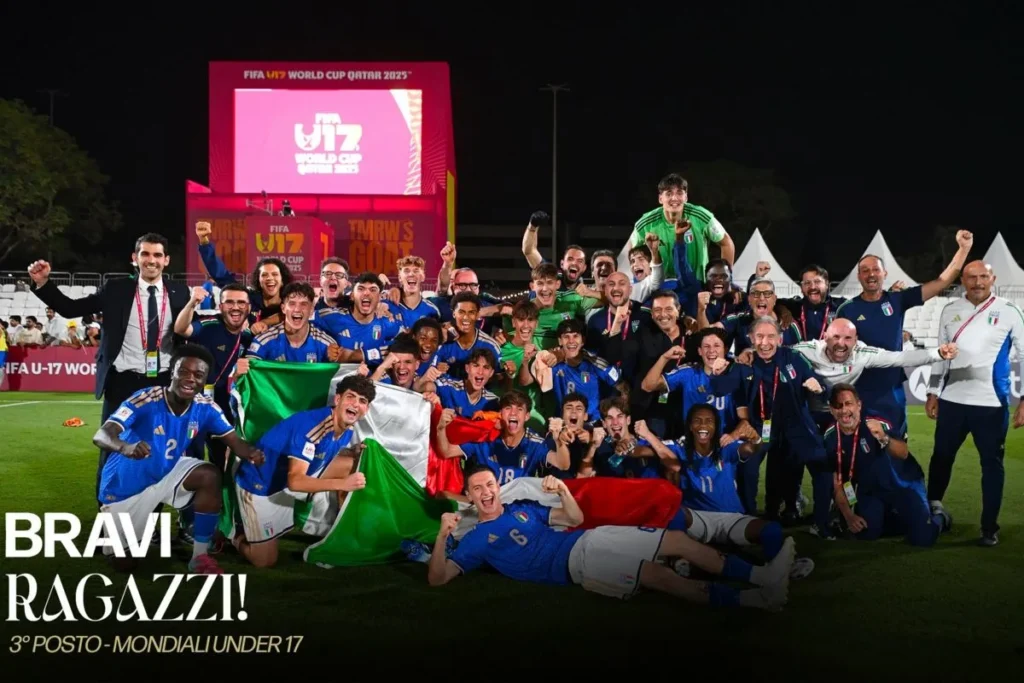 Italian players celebrating their U-17 World Cup bronze achievement.