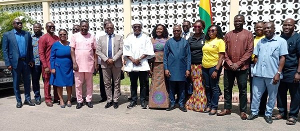Mr Ahmed Ibrahim (sixth from left) with some of the participants after the programme.