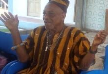 • Togbe Atakora VI addressing journalists in Ho