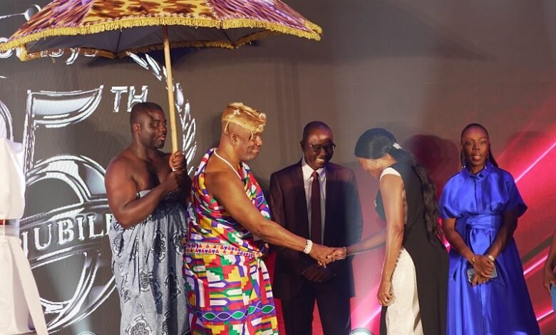 • Mrs Fumi Lamptey welcoming Nii Tackie Teiko Tsuru to the event