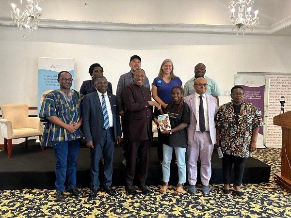 • Dr Apaak with executives of the initiative