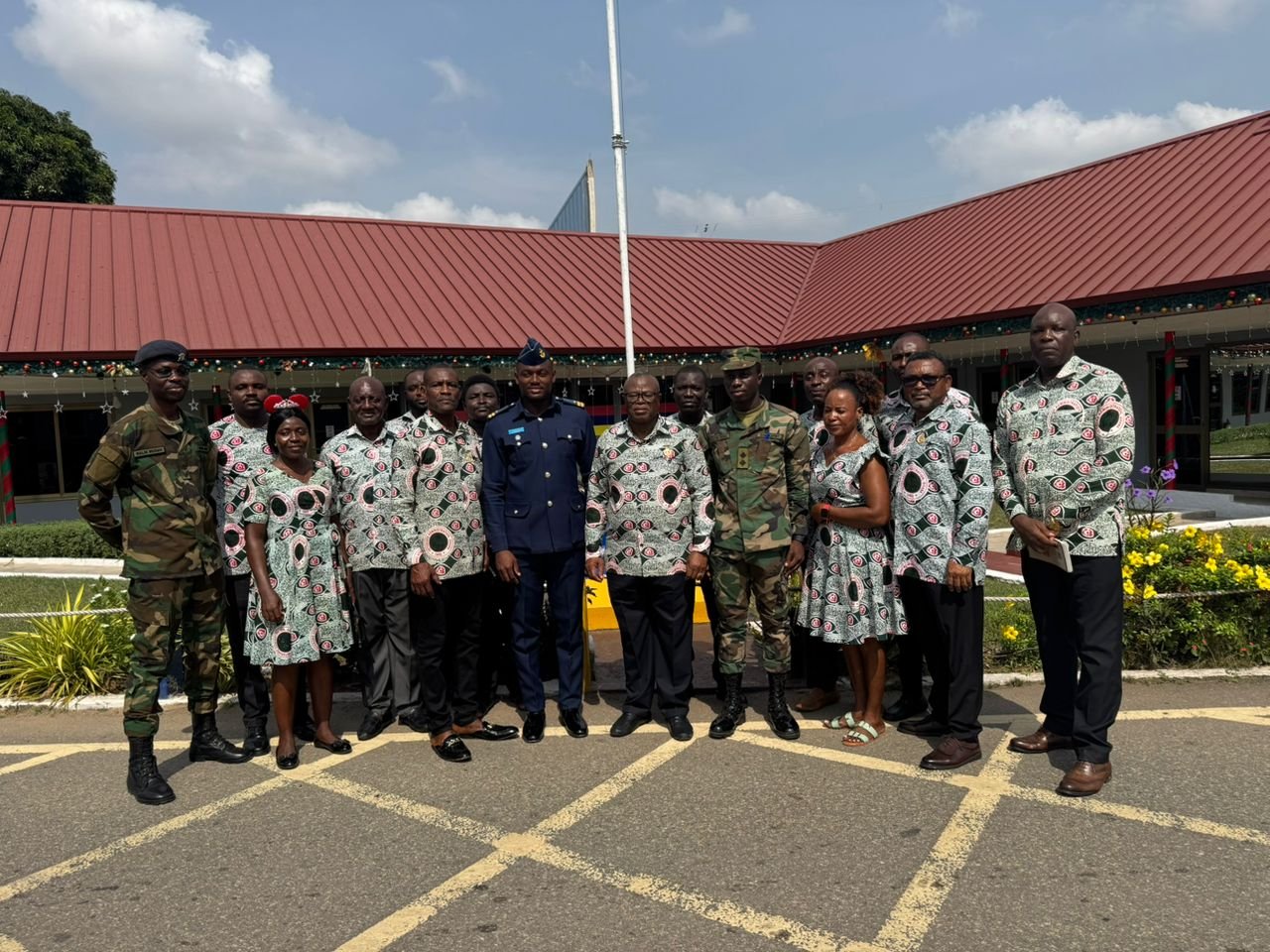 Veterans’ Administration, Ghana donates X’Mas hampers to sick veterans at 37 Military Hospital