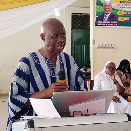 • Professor Saa Dittoh