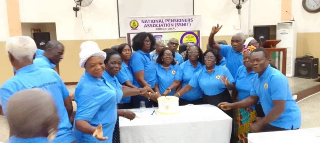 The Pensioners cutting the Anniversary Cake