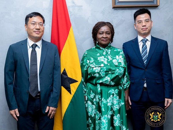 • Prof. Opoku-Agyemang (middle) with the Sunda Group members