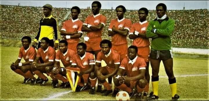 Haruna Yusif (first from right squatting) member of the fablous 1982 group of Asante Kotoko