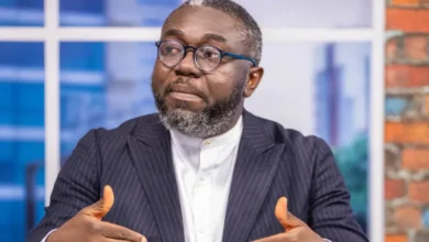 • Oliver Barker-Vormawor