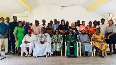 Members of the Council with other participants after the meeting