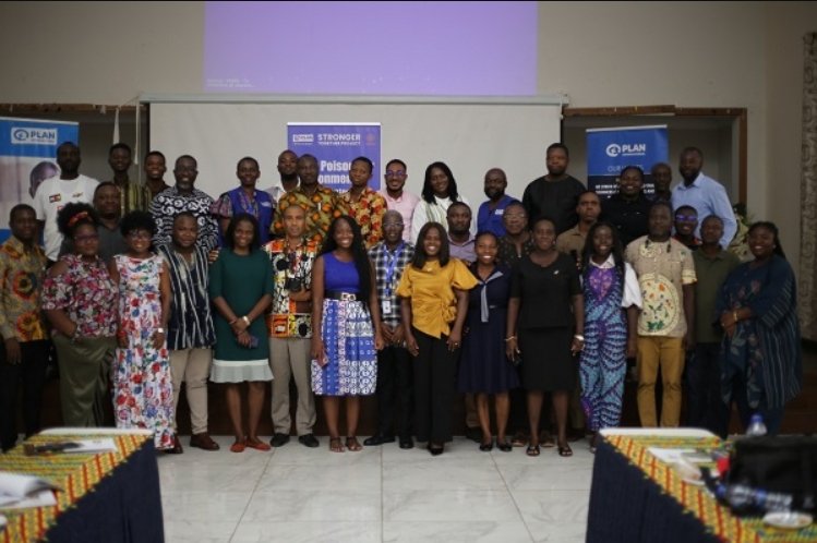 • Journalists after the workshop