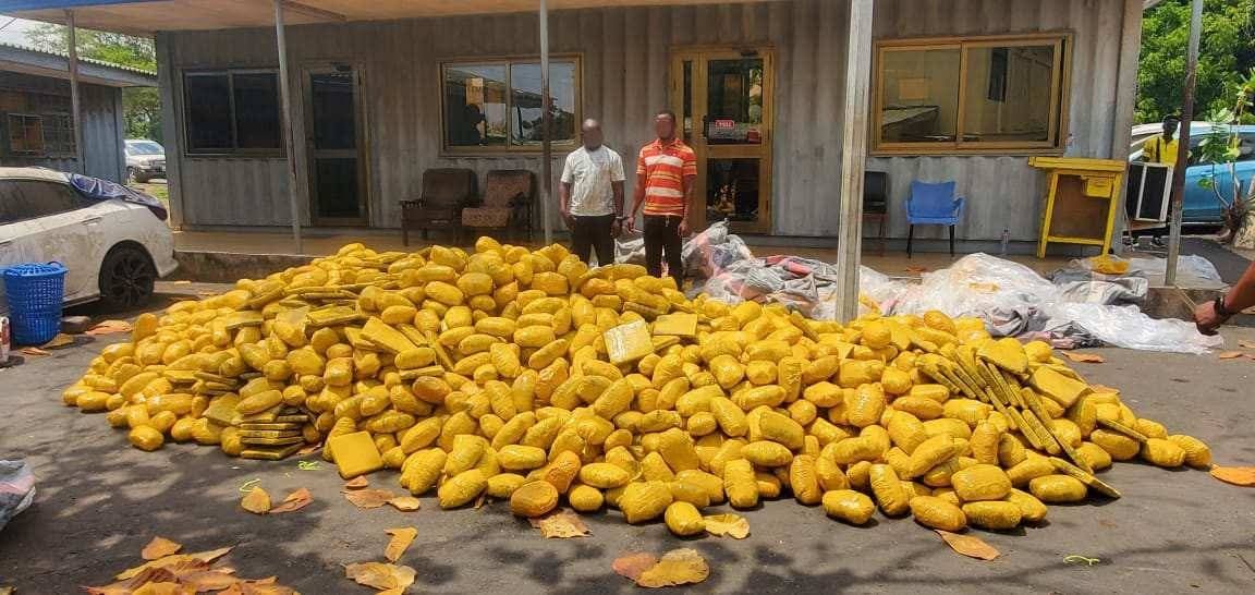 Ghana: Tema Police impound truck with suspected narcotics, arrest two over bribery Ghana: Tema Police impound truck with suspected narcotics, arrest two over bribery