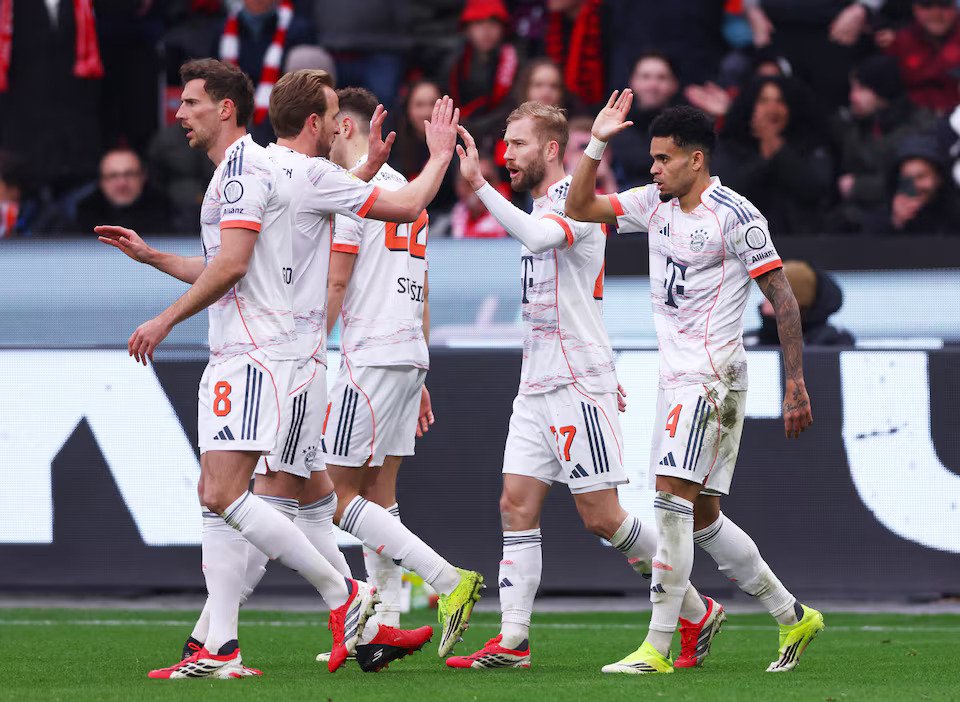 Bayern Munich players celebrating the equaaliser