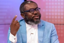 Mr Oliver Barker-Vormawor