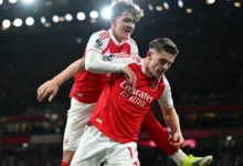 Dowman celebrating the first goal with Gyokeres