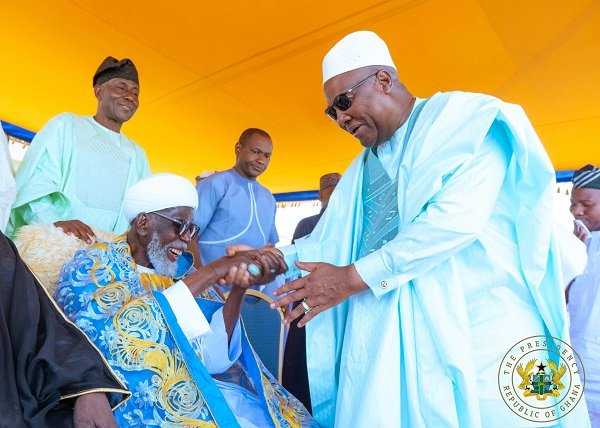 President Mahama (right) exchanging pleasantaries with National Chief Imam, Sheikh Osman Nuhu Sharabutu at the Independence Square, in Accra