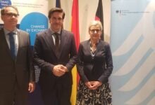 Ambassador Loftshoft (middle), Dr Kai Sicks (left) and Prof. Winkelmann after the media engagement