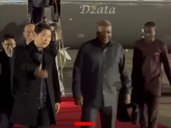 President Mahama arrives in Korea for series of official engagements