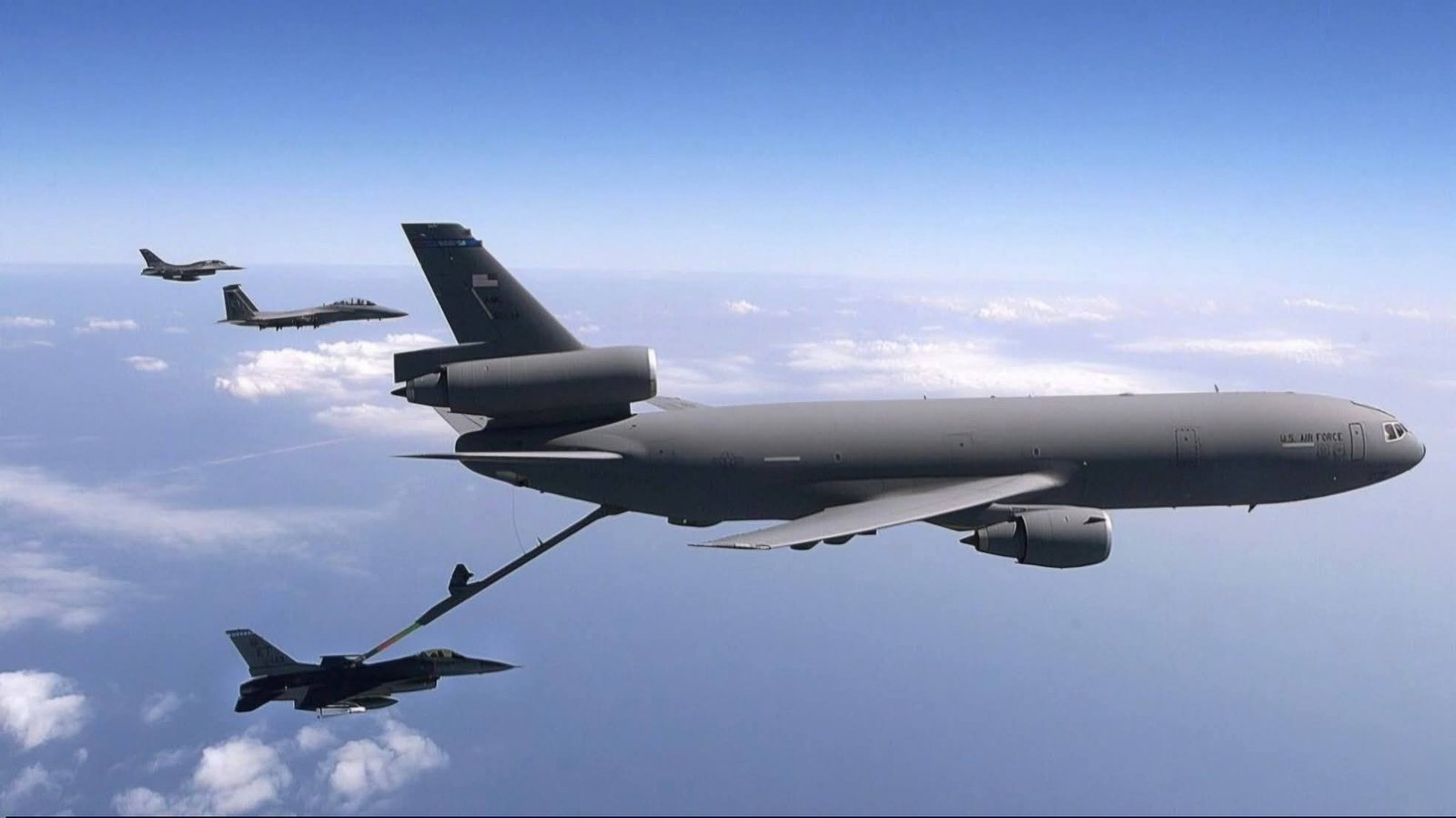 Four confirmed dead after US military refueling aircraft crashed in Iraq