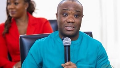 Mr Kwakye Ofosu, Minister of Government Communications