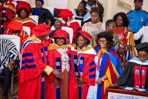 Dr Belinda Osei-Mensah (middle) with Prof Mavis Amo-Mensah, (right) and and Prof Christiana Hammond (second from left)