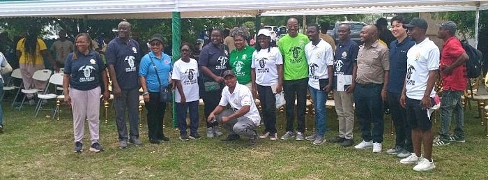Dr Asiedu-Bekoe (fourth from right) with some participants after the event