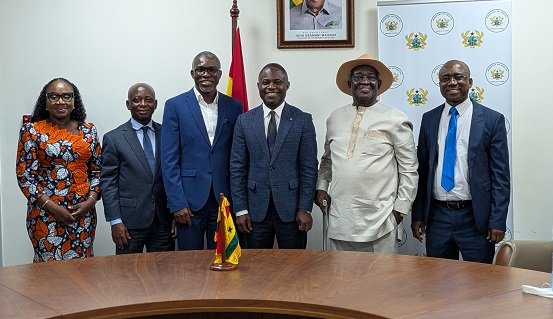 Mr Akandoh (middle) fanked on the right by Prof. Ahwoi and Dr Hoedoafia (third from left ) and other officials atfter the meeting