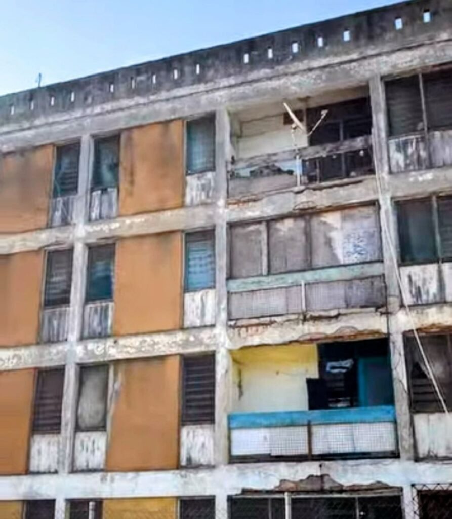 The deteriorating state of the Tema Kaiser flats