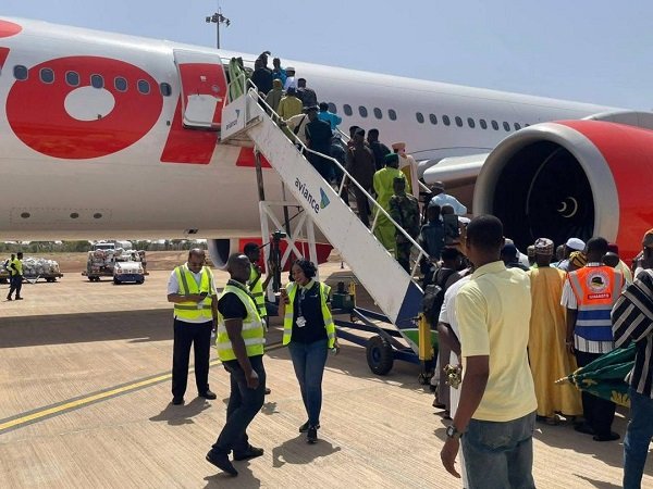 First and Second batch of pilgrims boarding the airbus