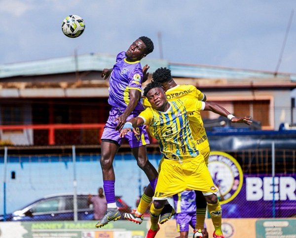 A scene from the Berekum Chelsea versus Medeama game