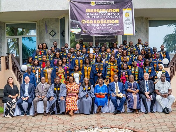 Council members with the graduands