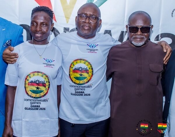 Mr Akpokavie with games ambassadors Vida Simpson (left) and Azumah Nelson after the launch