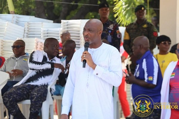 Muntaka Mubarak (inset) addressing the participants after the games