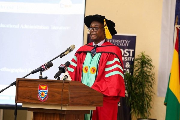 Prof. Joseph Benjamin Archibald Afful delivering the inaugural lecture