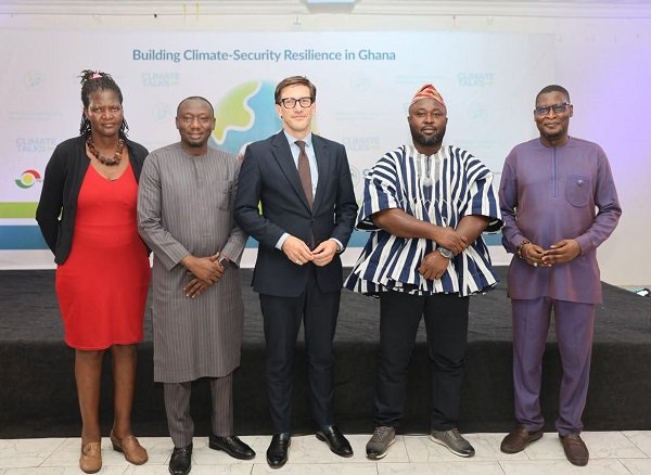 Mr Landshoeft (middle) and other dignitaries after the programme