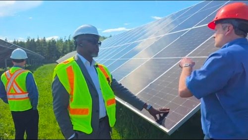 GSEZ Project: Kwame Asare Obeng tours Canada’s AKA solar facility
