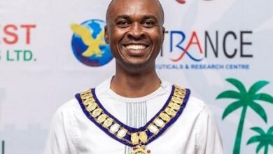 Dr Donkor
