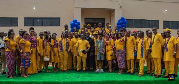 The 1996 Year Group of Keta Senior High Technical School after the donation