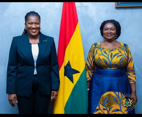 Vice President Professor Opoku-Agyemang (right) with Mrs Samma Peprah after the visit
